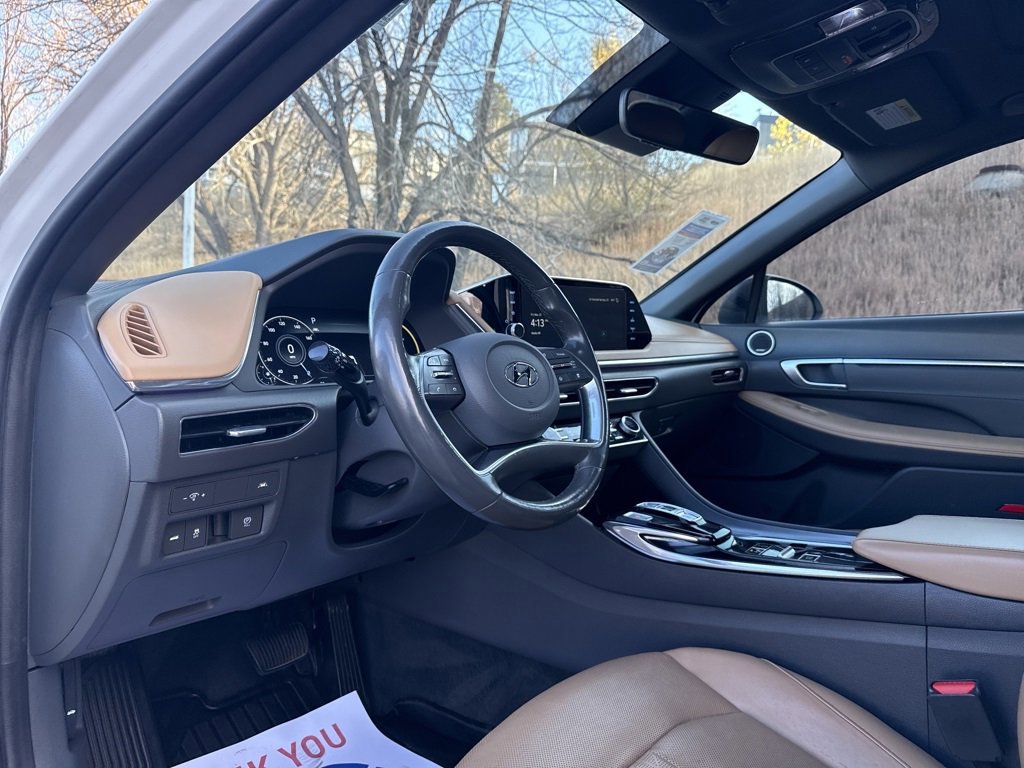 Used 2021 Hyundai Sonata Limited image 12