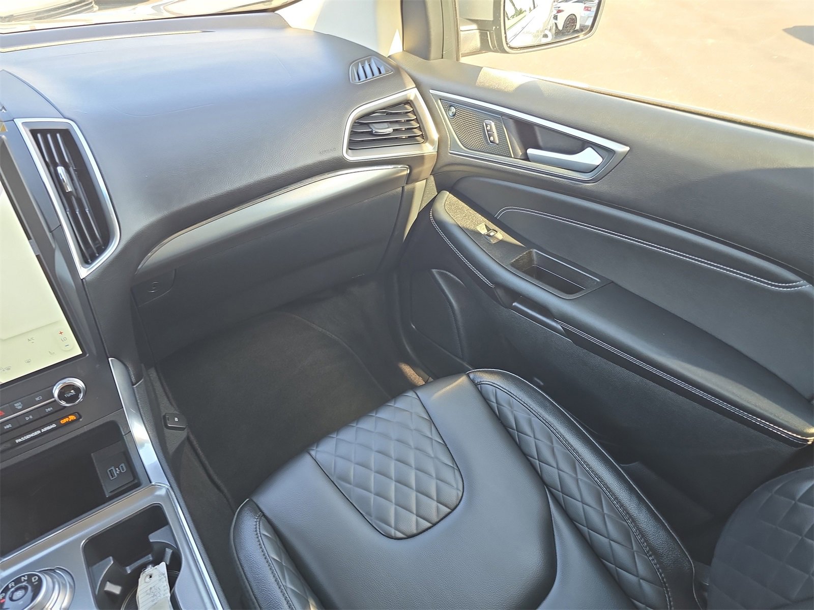 Certified 2024 Ford Edge Titanium image 11