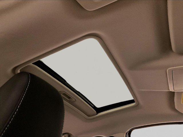 Certified 2019 Ford EcoSport SE w/ SE Convenience Package FWD image 21