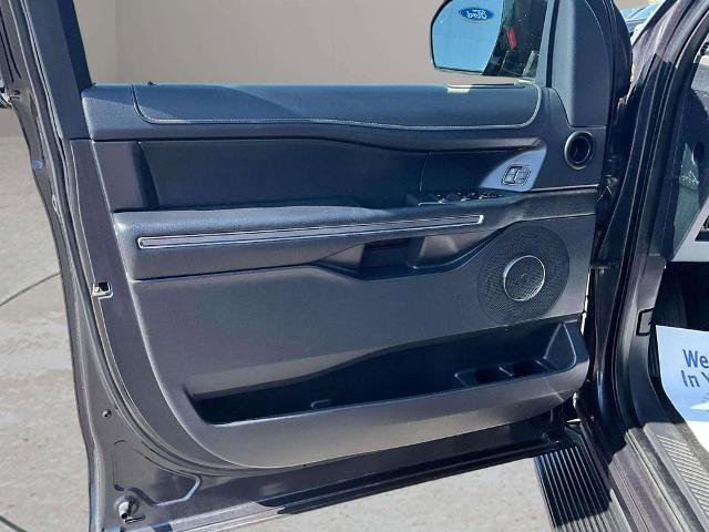 Certified 2024 Ford Expedition XLT AWD/4WD image 15