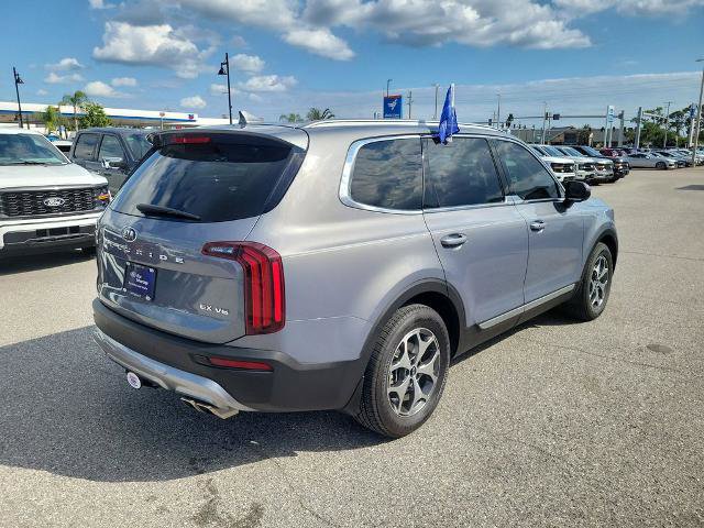 Used 2020 Kia Telluride EX w/ Towing Package FWD image 4