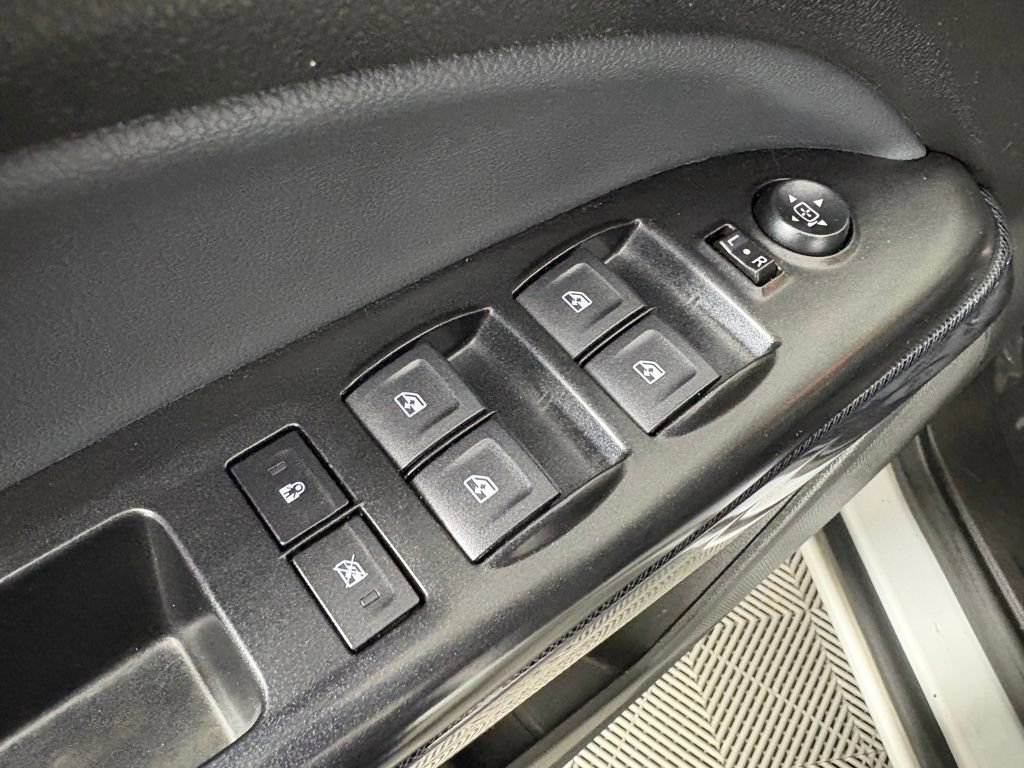 Used 2022 Chevrolet Colorado Z71 image 12