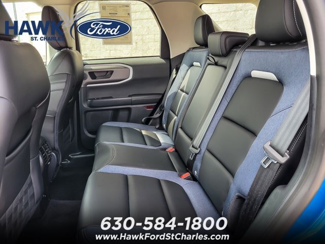 Certified 2025 Ford Bronco Sport Outer Banks w/ Outer Banks Tech Package+ AWD/4WD image 9