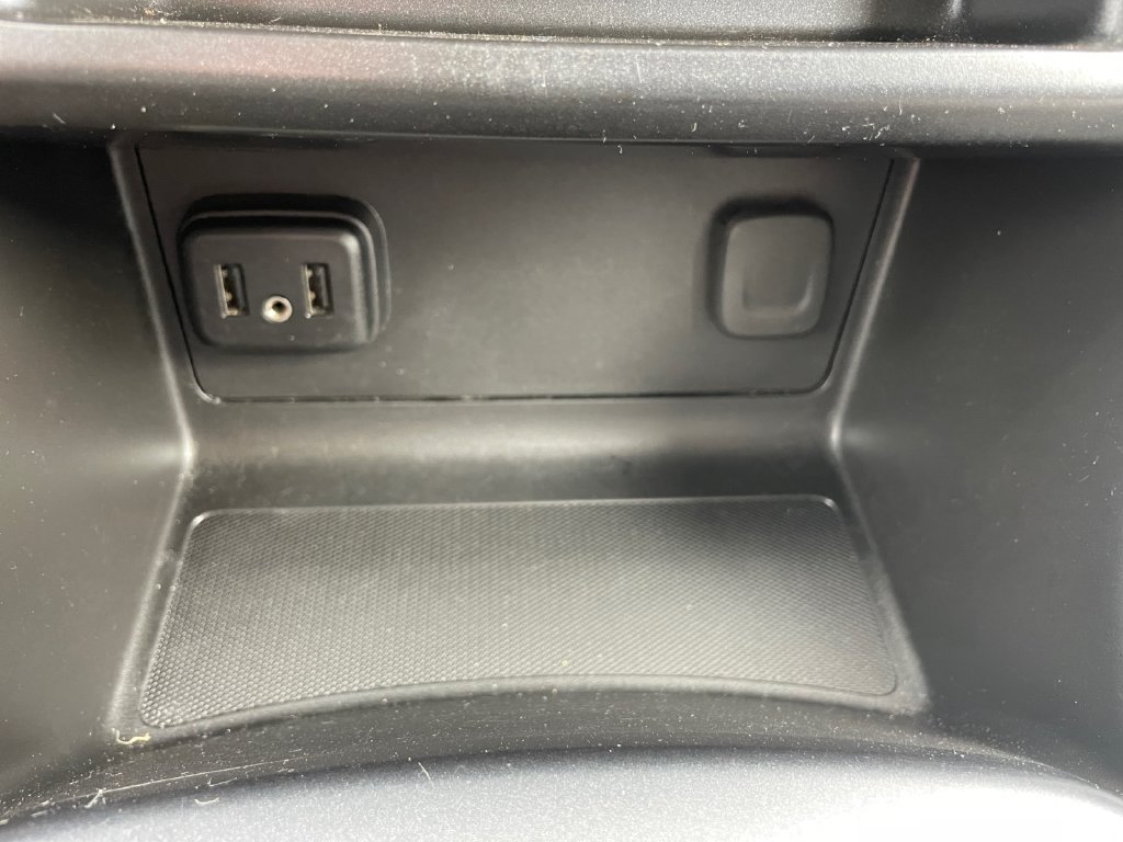 Used 2021 Chevrolet Colorado W/T AWD/4WD image 36
