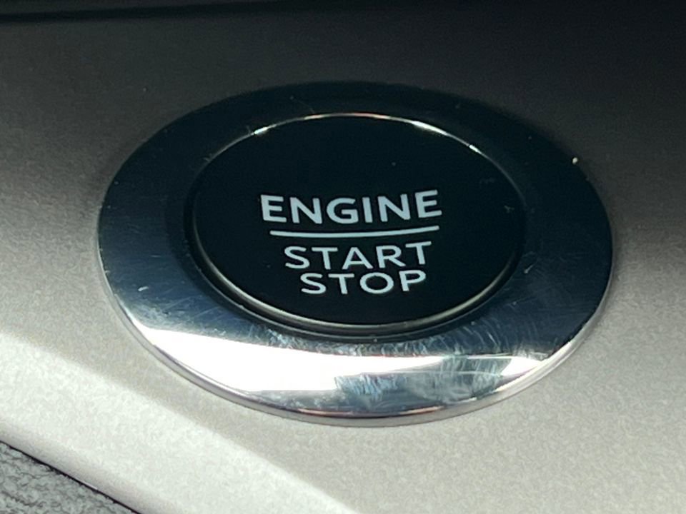 Certified 2023 Ford Explorer XLT w/ Equipment Group 202A image 37