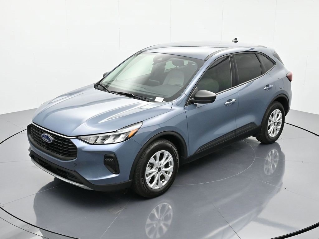 Certified 2025 Ford Escape Active image 2
