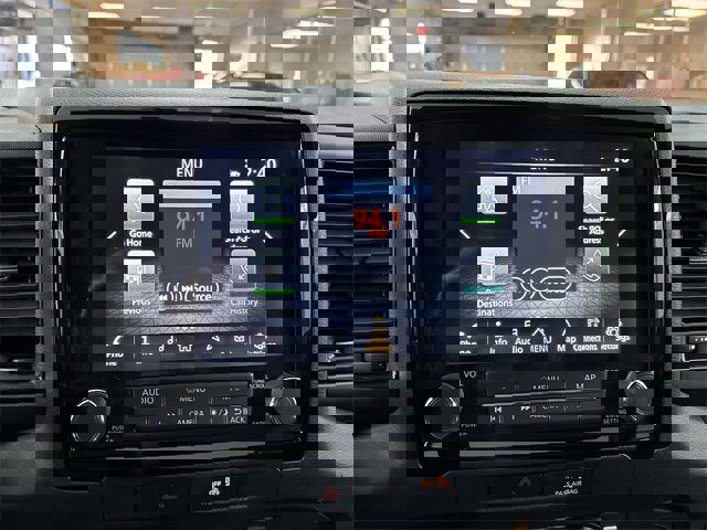 Used 2022 Nissan Frontier PRO-4X w/ Pro-4X Premium Package image 8