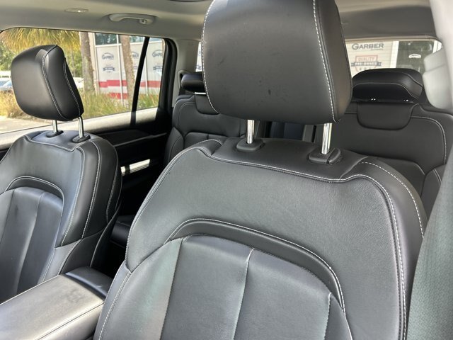 Used 2021 Jeep Grand Cherokee L Limited w/ Trailer Tow Group (B) AWD/4WD image 19