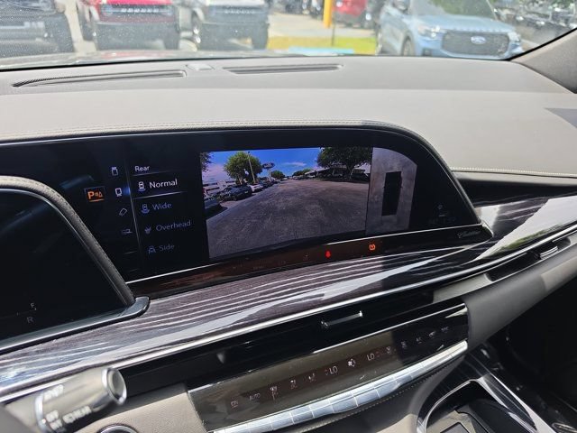Used 2023 Cadillac Escalade ESV Sport AWD/4WD image 28