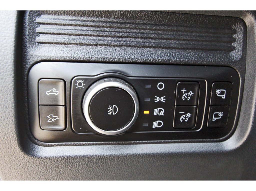 Certified 2026 Ford F250 Lariat w/ Tremor Off-Road Package AWD/4WD image 24