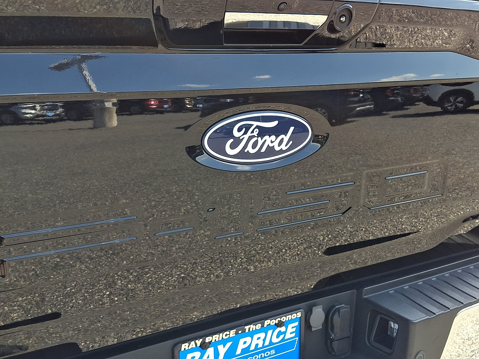 Certified 2024 Ford F150 XLT w/ Equipment Group 302A MID AWD/4WD image 30