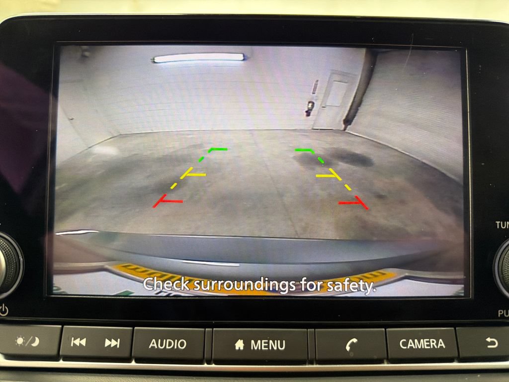 Used 2024 Nissan Rogue S FWD image 26