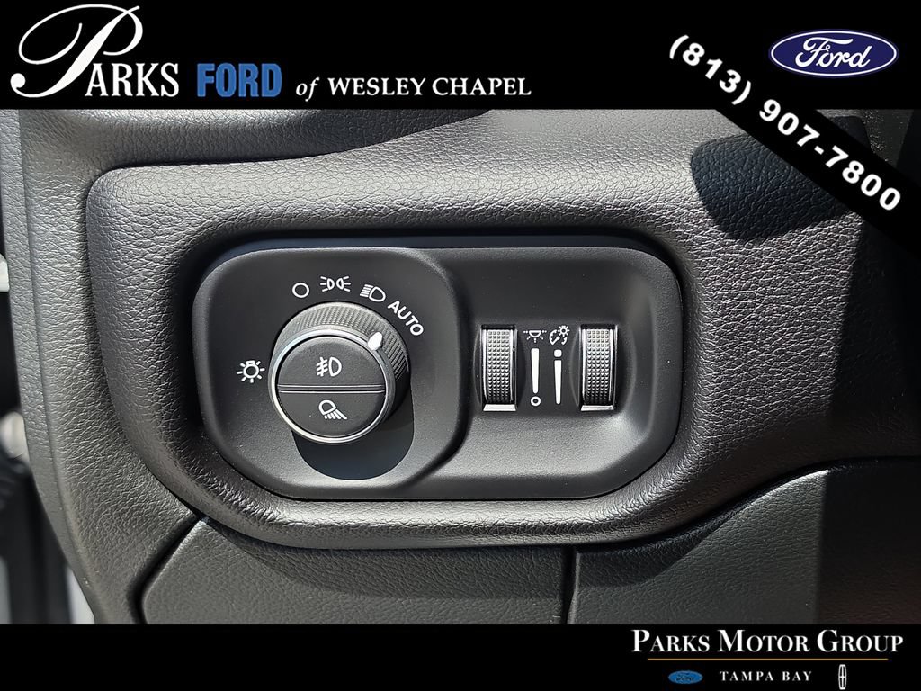 Used 2024 RAM 2500 Laramie AWD/4WD image 28