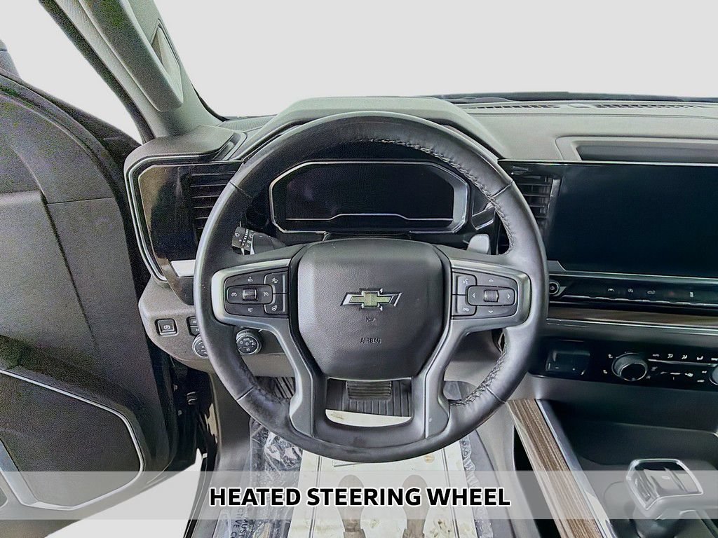 Used 2024 Chevrolet Silverado 1500 RST w/ Z71 Off-Road Package AWD/4WD image 5