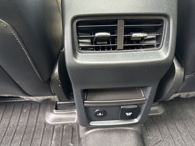 Certified 2024 Ford Edge SEL w/ Convenience Package AWD/4WD image 23