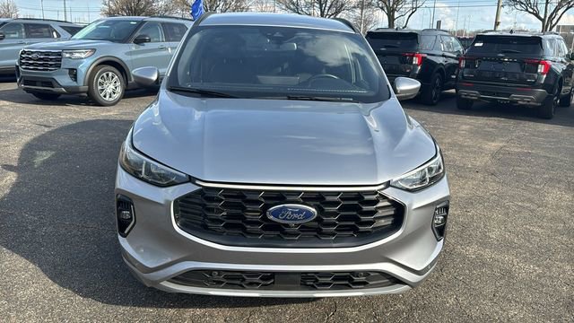 Certified 2023 Ford Escape ST-Line Elite image 9