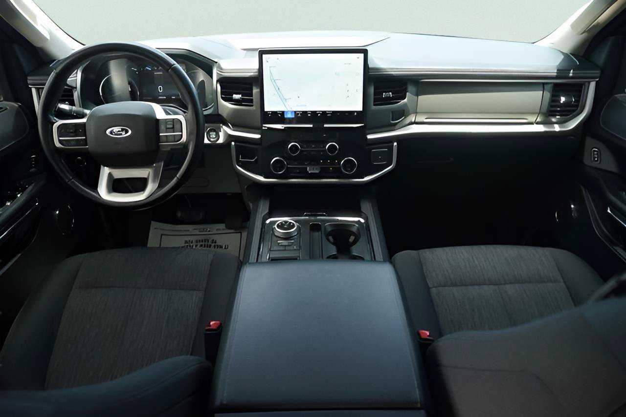 Certified 2023 Ford Expedition XLT RWD image 22