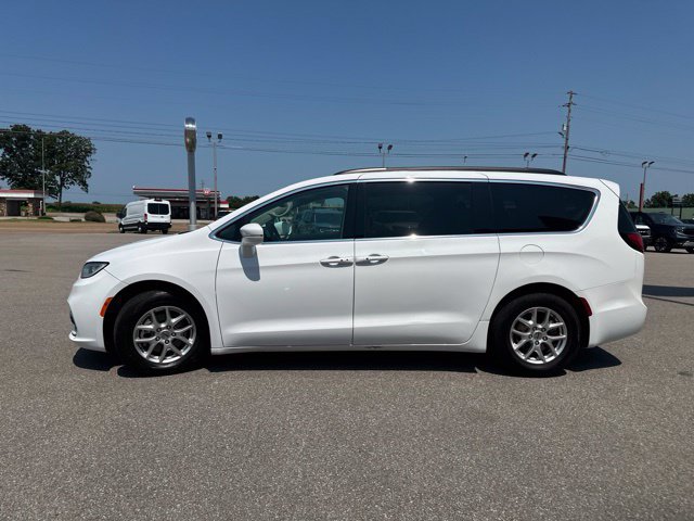 Used 2022 Chrysler Pacifica Touring-L FWD image 27