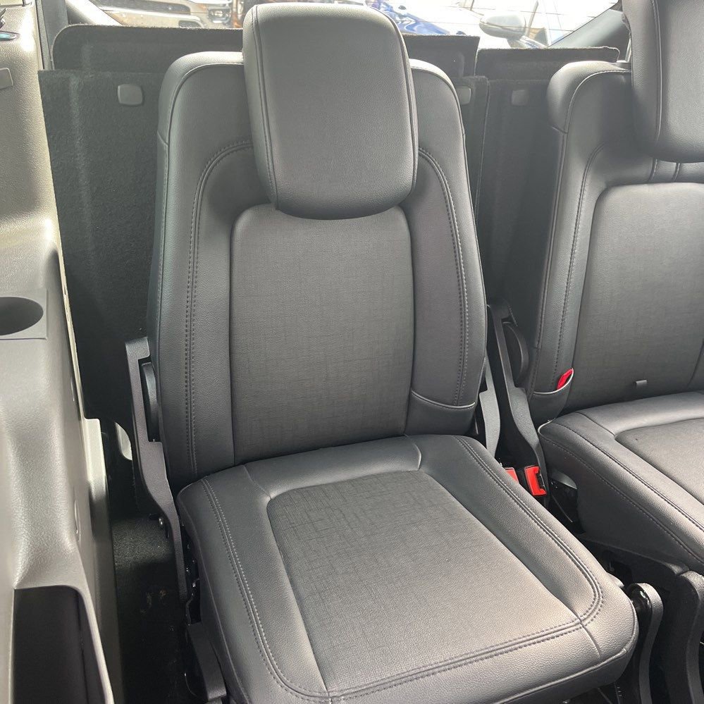 Certified 2023 Ford Transit Connect XL image 15