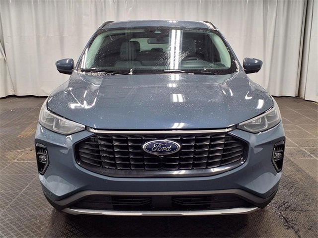 Certified 2023 Ford Escape Platinum w/ Premium Technology Package image 6