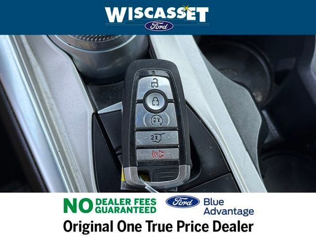 Certified 2022 Ford Explorer XLT w/ Equipment Group 202A image 21