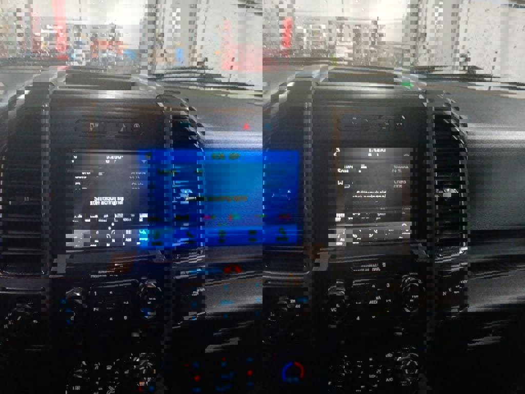 Certified 2020 Ford F150 XLT w/ Equipment Group 302A Luxury image 38