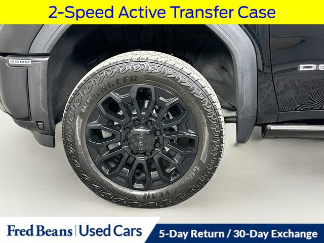 Used 2025 GMC Sierra 2500 Denali Ultimate image 39