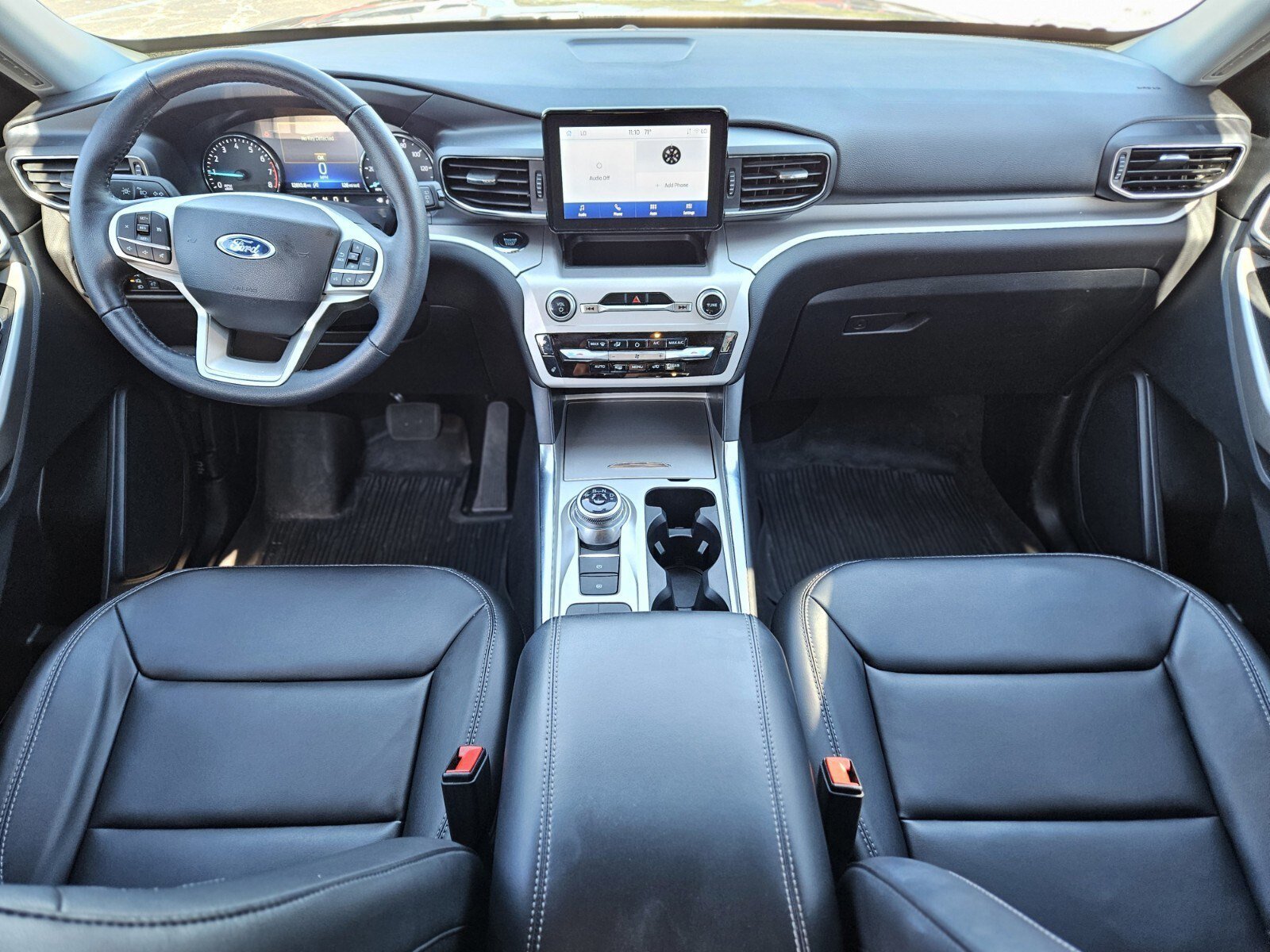 Certified 2023 Ford Explorer XLT w/ Equipment Group 202A image 13