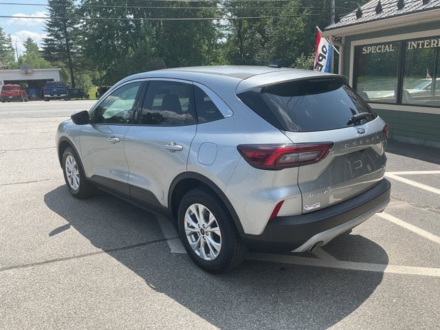 Certified 2024 Ford Escape Active AWD/4WD image 8