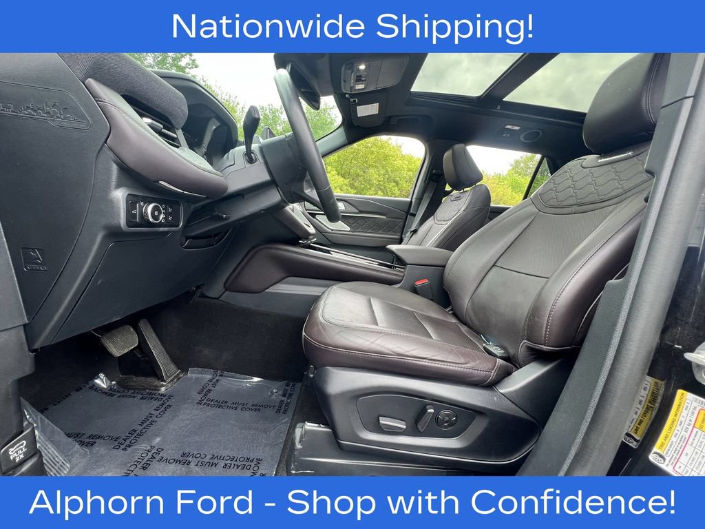 Certified 2025 Ford Explorer Platinum w/ LUX Leather Package AWD/4WD image 30