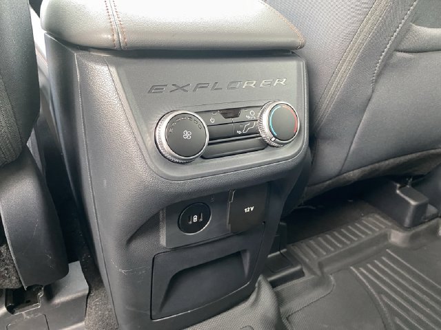 Certified 2025 Ford Explorer Active AWD/4WD image 20