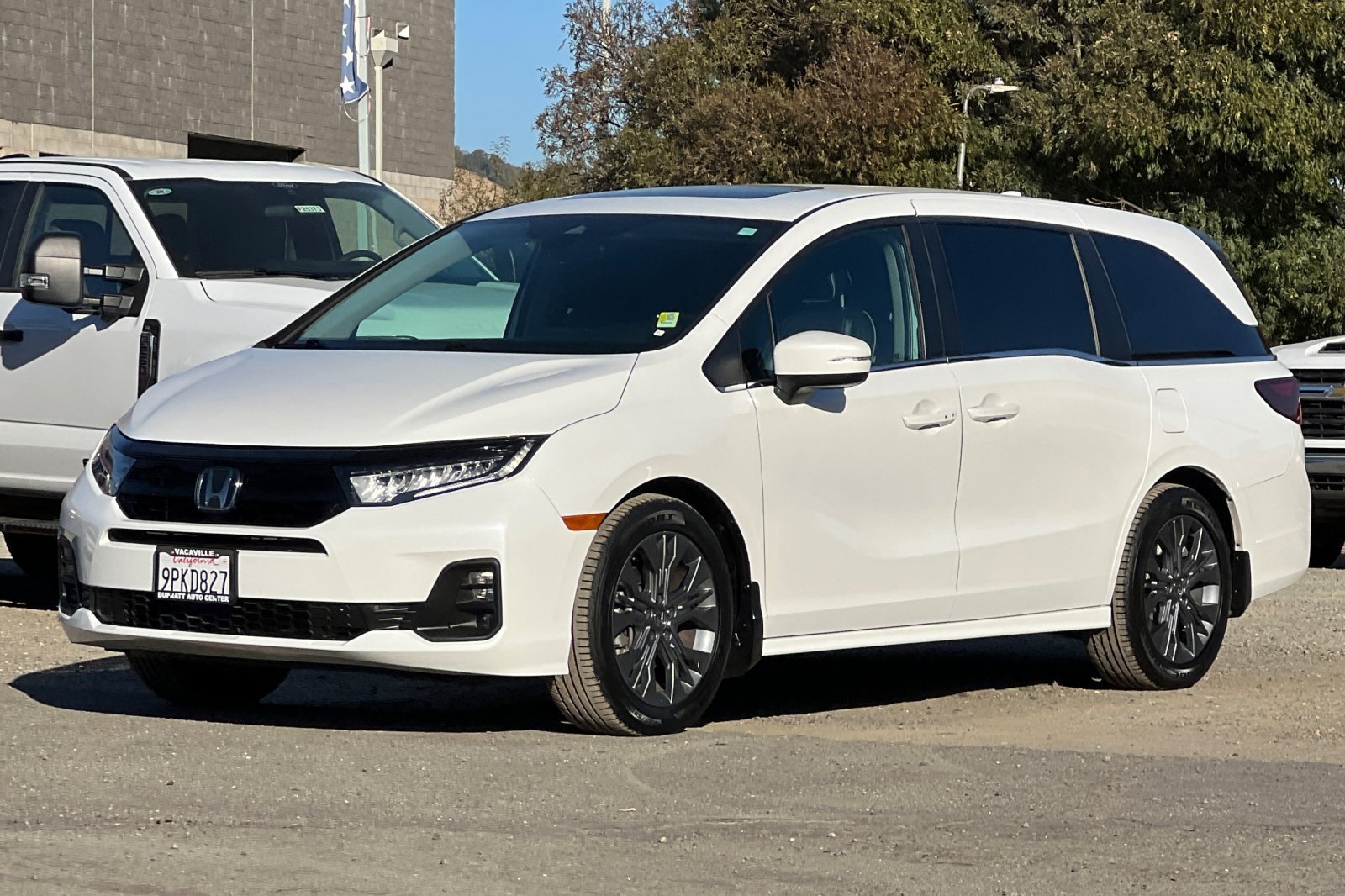 Used 2025 Honda Odyssey Touring image 8