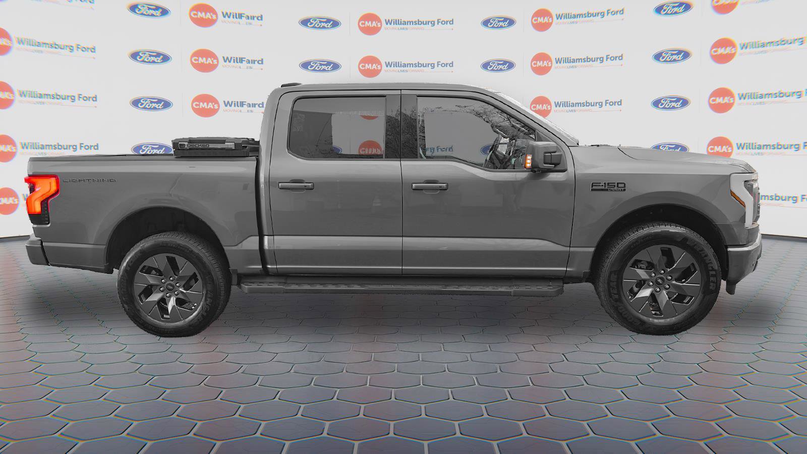 Certified 2024 Ford F150 Lightning Lariat image 3