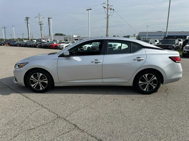 Used 2021 Nissan Sentra SV image 2