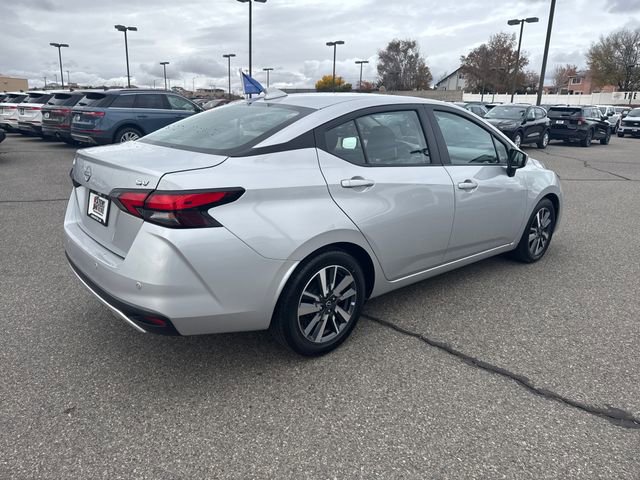 Used 2023 Nissan Versa SV image 5