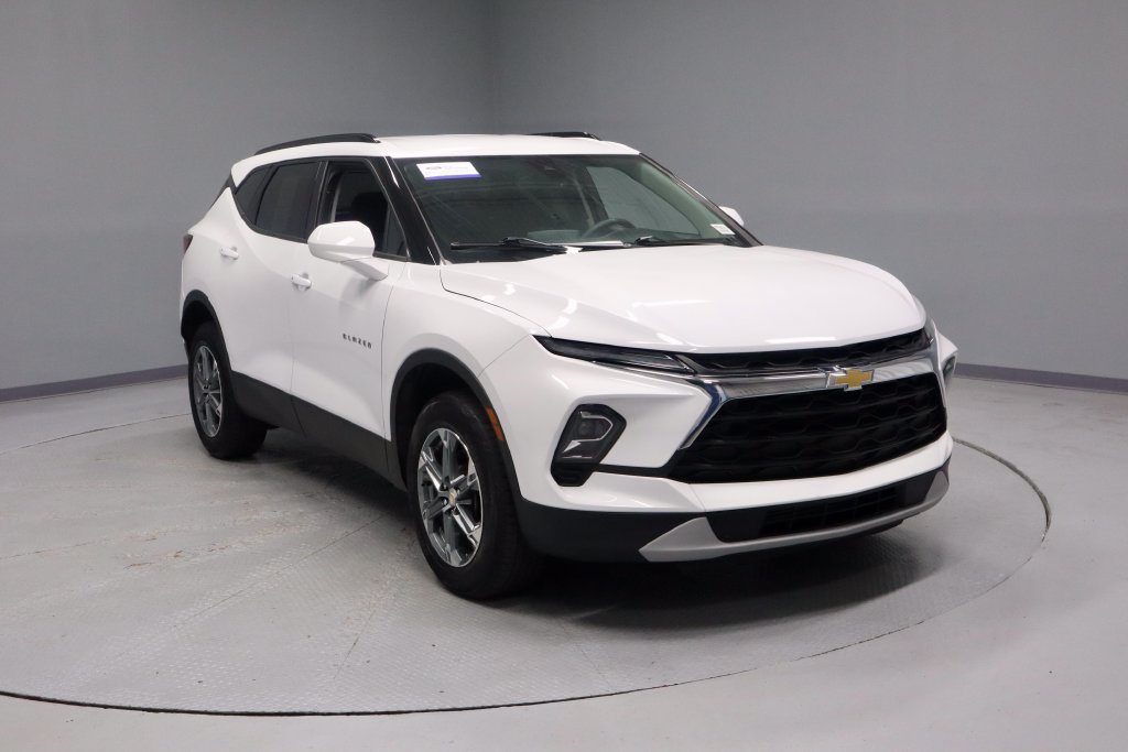 Used 2024 Chevrolet Blazer LT w/ Convenience Package FWD image 1