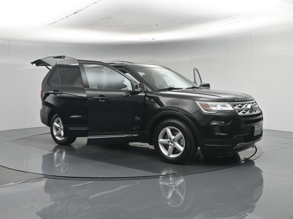 Certified 2019 Ford Explorer XLT FWD image 39