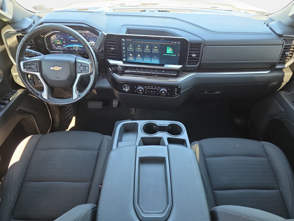 Used 2022 Chevrolet Silverado 1500 LT AWD/4WD image 9