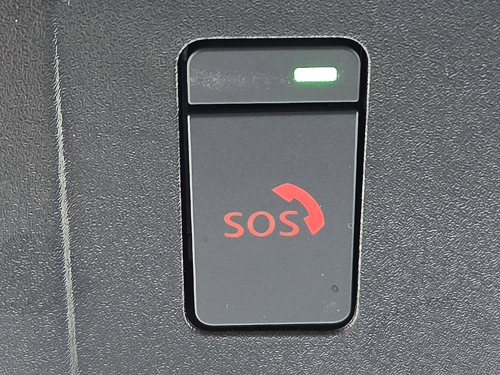 Used 2025 Nissan Pathfinder SV image 22