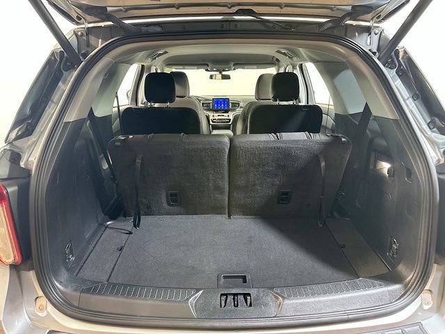 Certified 2022 Ford Explorer XLT image 10