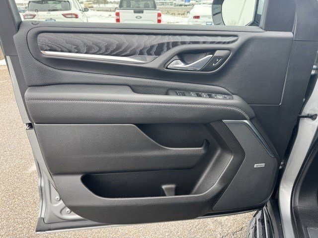 Used 2023 GMC Yukon XL Denali w/ LPO, Floor Liner Package image 11