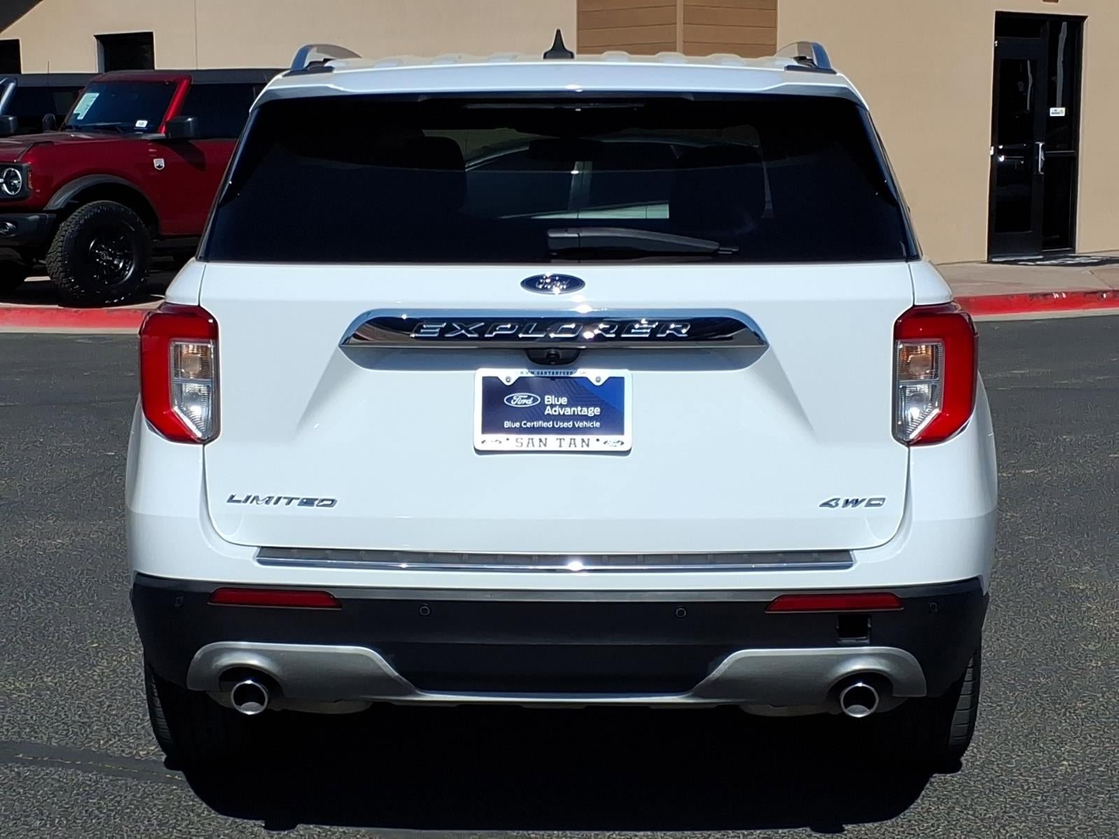 Certified 2022 Ford Explorer Limited w/ Equipment Group 301A AWD/4WD image 5