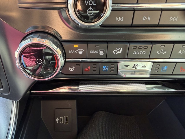 Certified 2026 Ford F150 Lariat AWD/4WD image 26