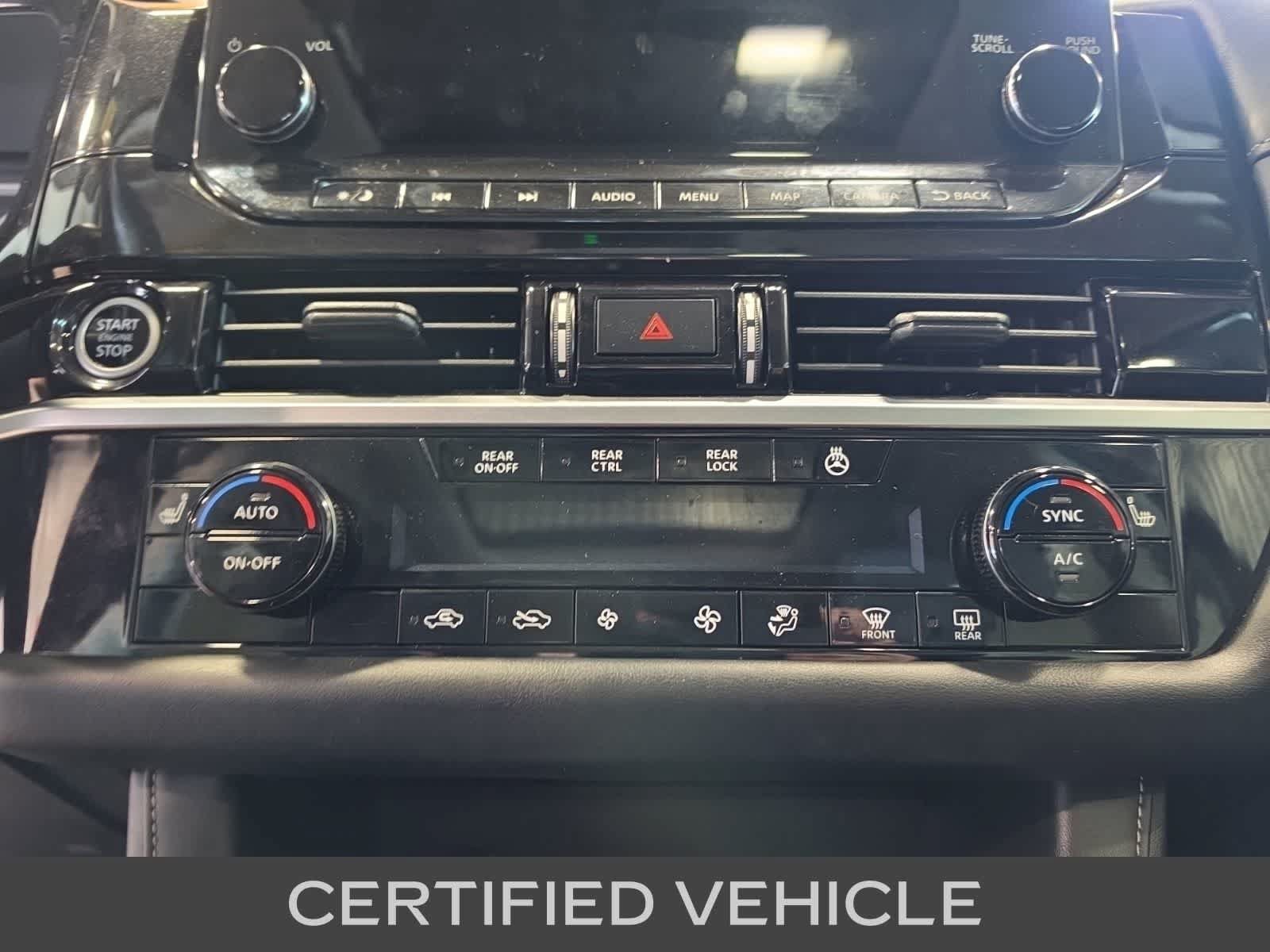 Used 2022 Nissan Pathfinder SL AWD/4WD image 27