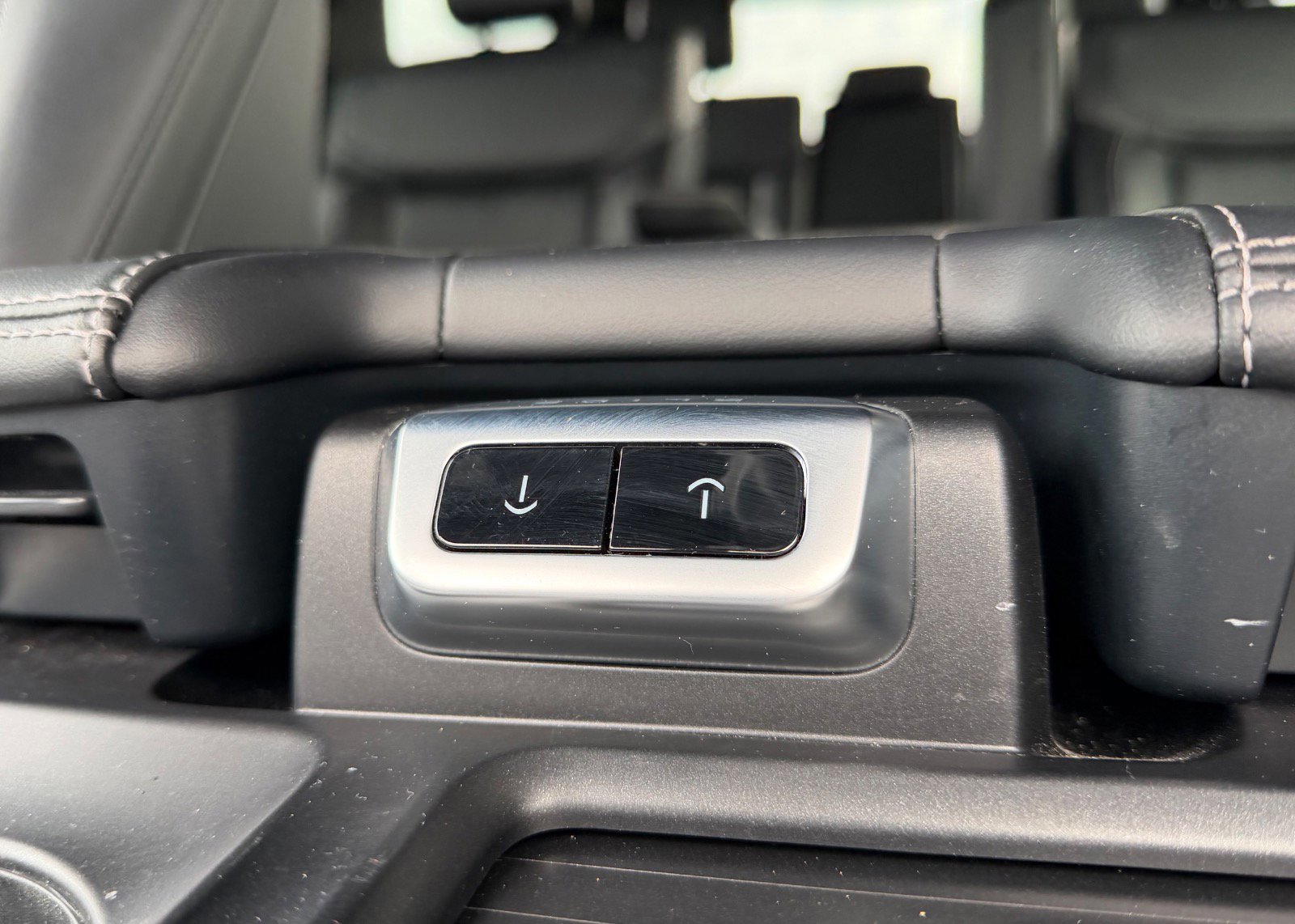 Certified 2025 Ford Expedition Max Platinum w/ Stealth Appearance Package AWD/4WD image 48