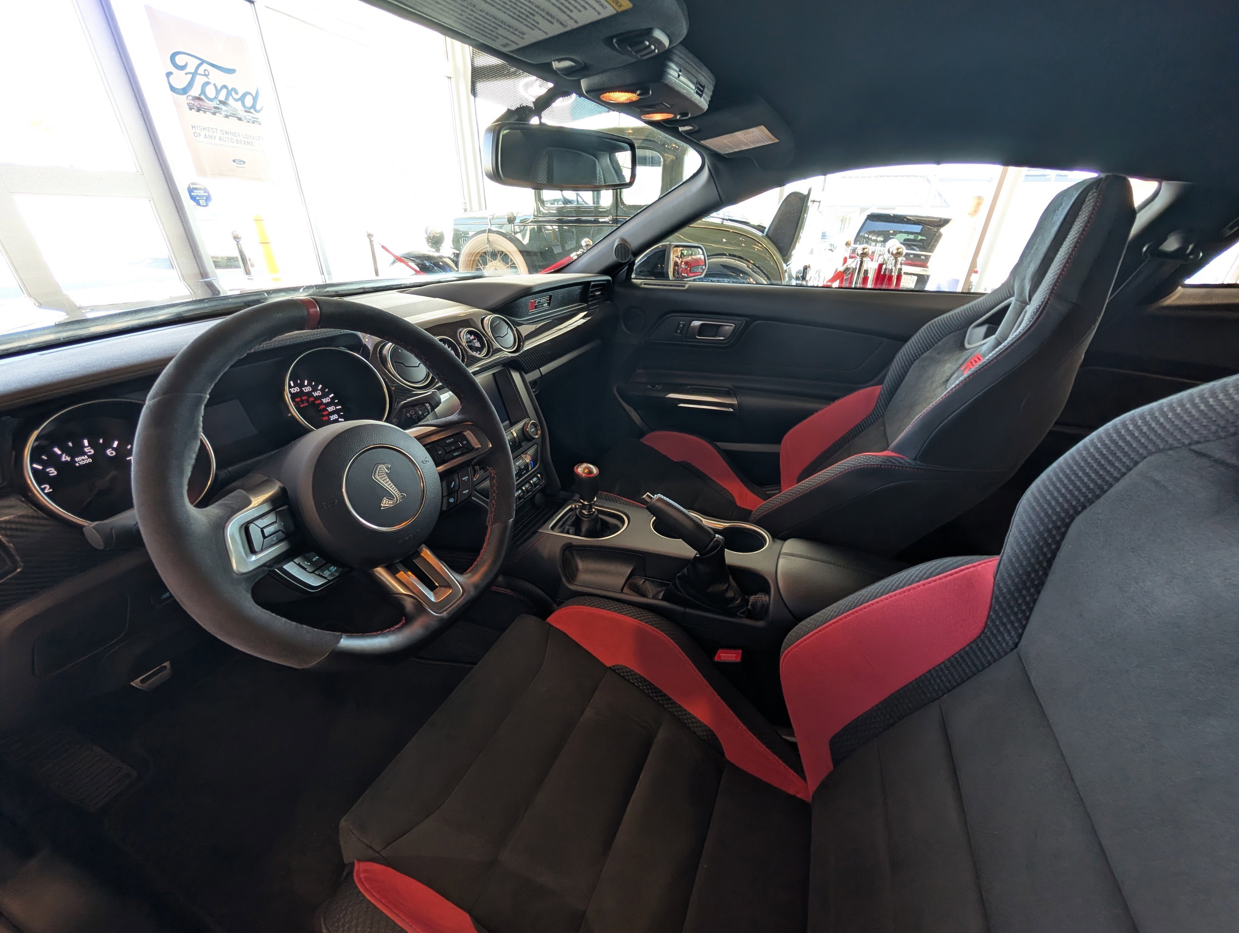 Certified 2020 Ford Mustang Shelby GT350R w/ GT350R Equipment Group 920A image 15