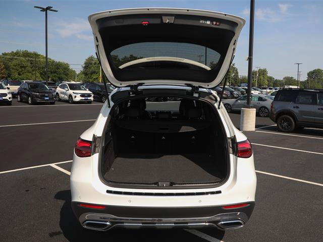 Used 2023 Mercedes-Benz GLC 300 4MATIC image 12