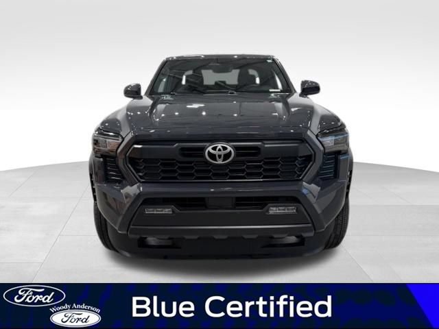 Used 2024 Toyota Tacoma TRD Off-Road AWD/4WD image 4