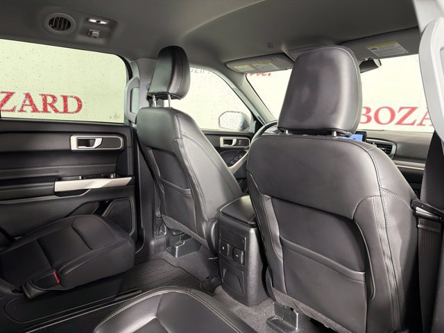 Certified 2023 Ford Explorer XLT w/ Equipment Group 202A RWD image 35