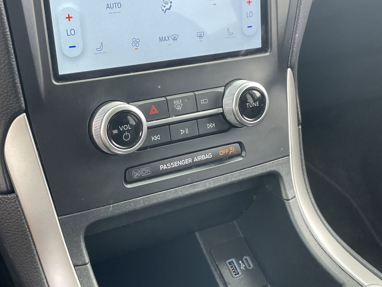 Certified 2024 Ford Edge SEL AWD/4WD image 27